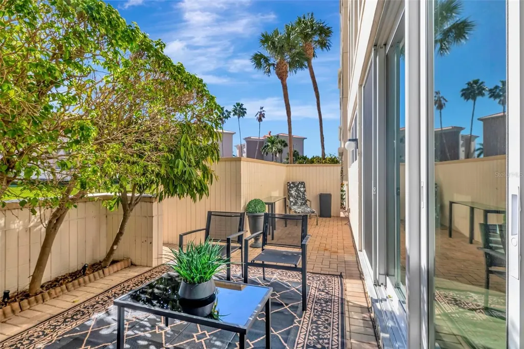 7400 Sun Island Drive S South Pasadena FL 33707