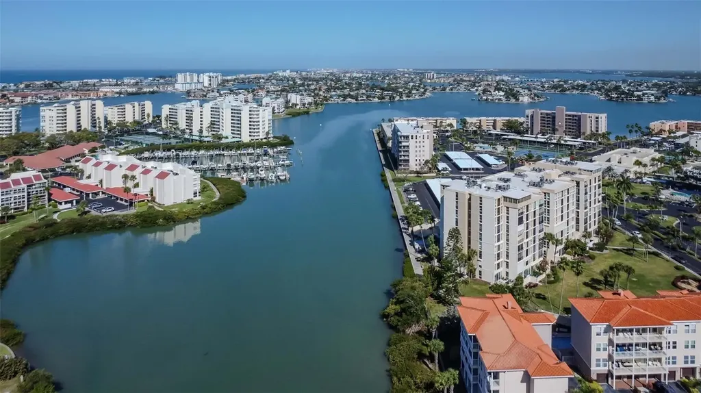 7400 Sun Island Drive S South Pasadena FL 33707