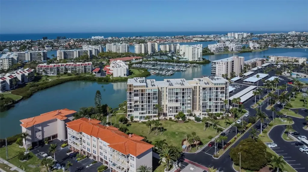 7400 Sun Island Drive S South Pasadena FL 33707