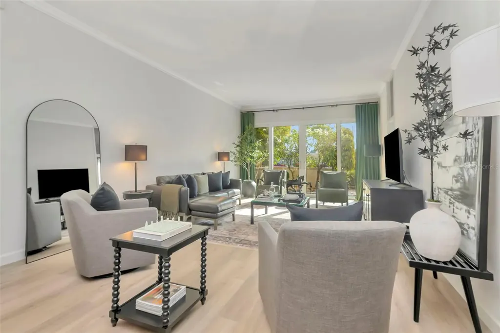 7400 Sun Island Drive S South Pasadena FL 33707
