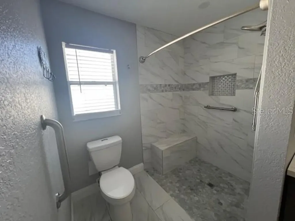 6856 Babbit Avenue North Port FL 34291