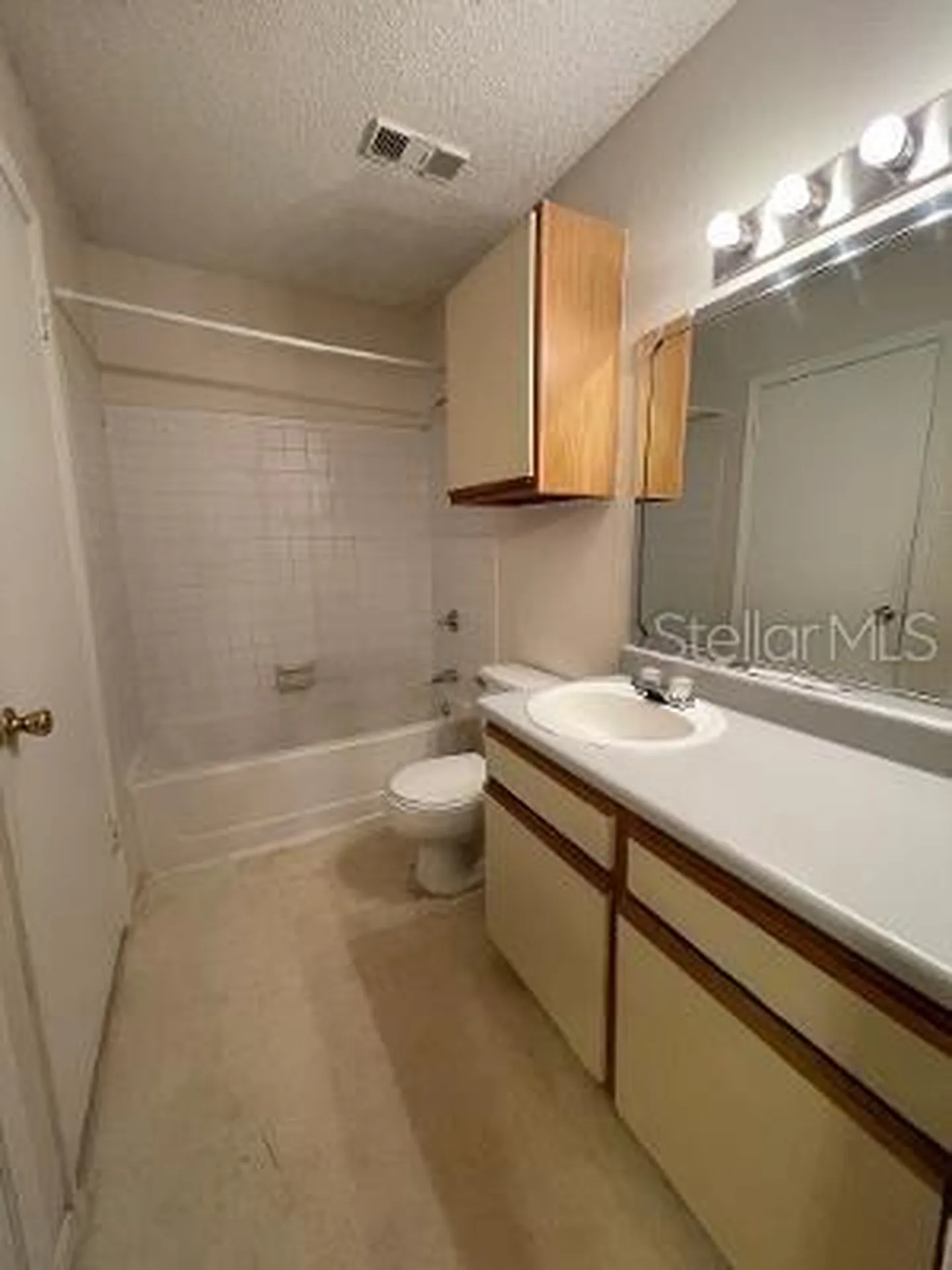 8653 Mallard Reserve Drive Tampa FL 33614