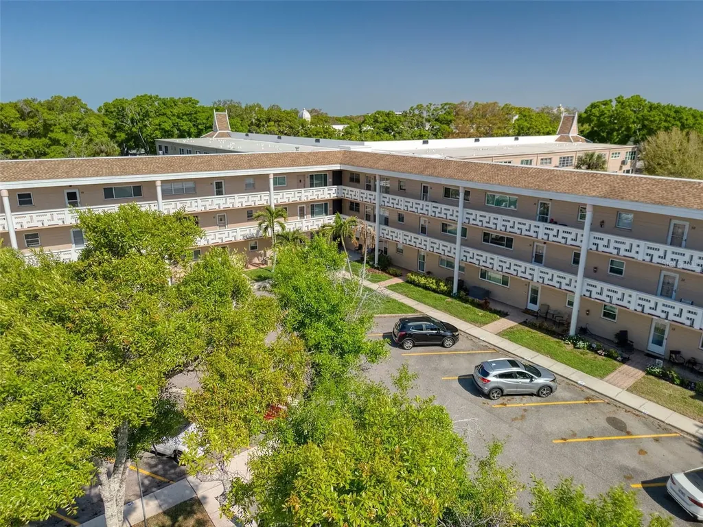 2436 Rhodesian Drive Clearwater FL 33763