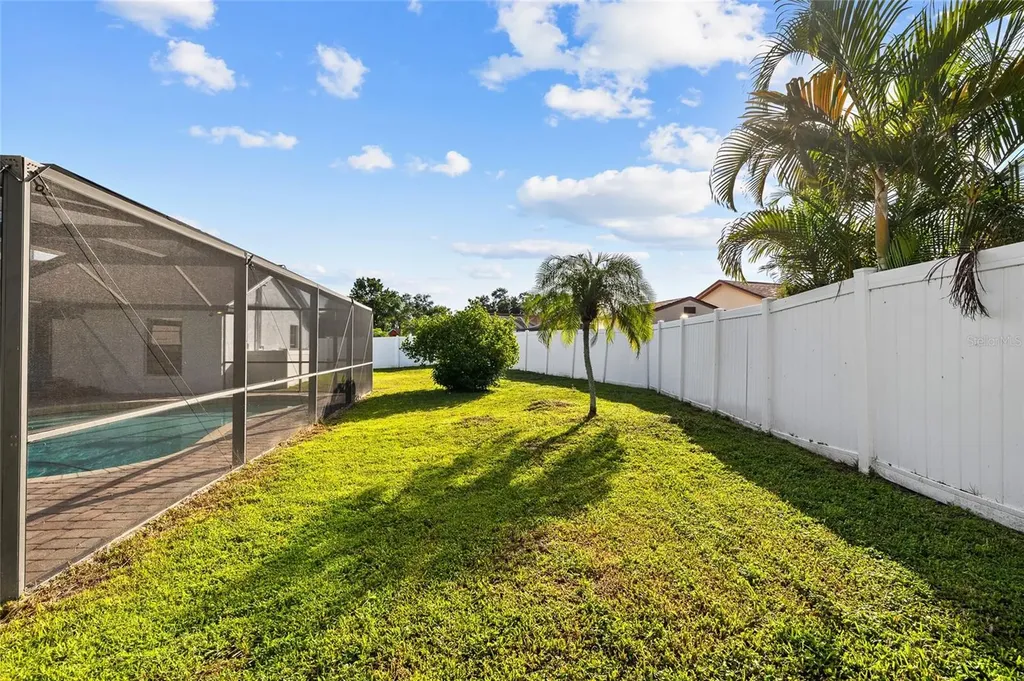 6713 Leeward Isle Way Tampa FL 33615