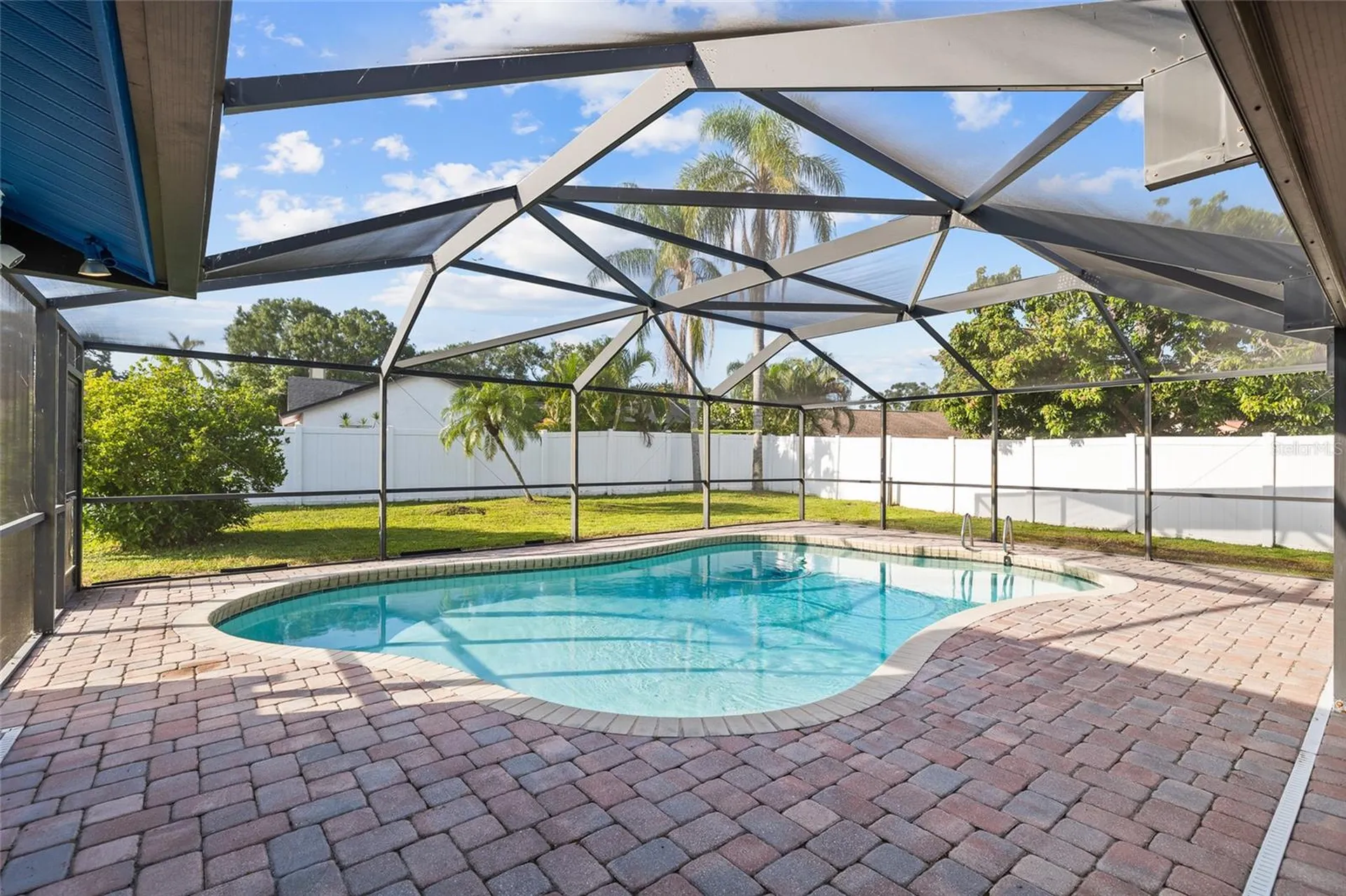 6713 Leeward Isle Way Tampa FL 33615