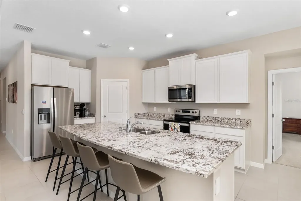 4940 NW 39th Loop Ocala FL 34482