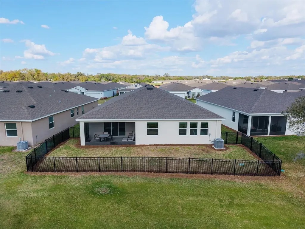 4940 NW 39th Loop Ocala FL 34482