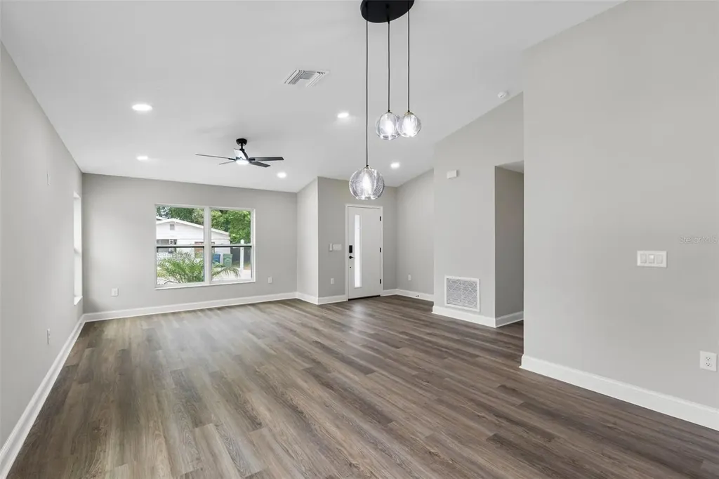 4209 E Osborne Avenue Tampa FL 33610