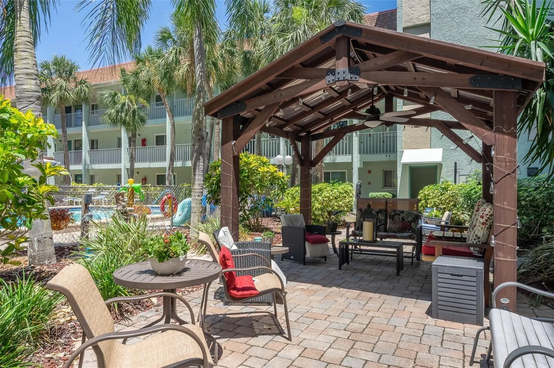 801 83rd Avenue N St Petersburg FL 33702