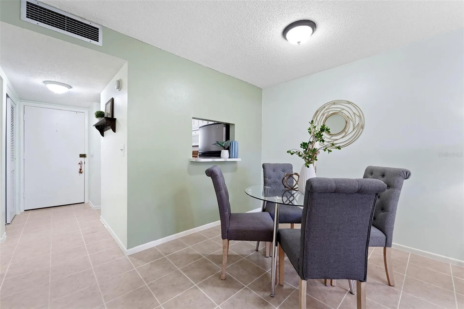 801 83rd Avenue N St Petersburg FL 33702