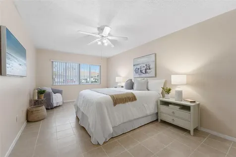 801 83rd Avenue N St Petersburg FL 33702