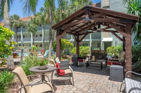 801 83rd Avenue N St Petersburg FL 33702