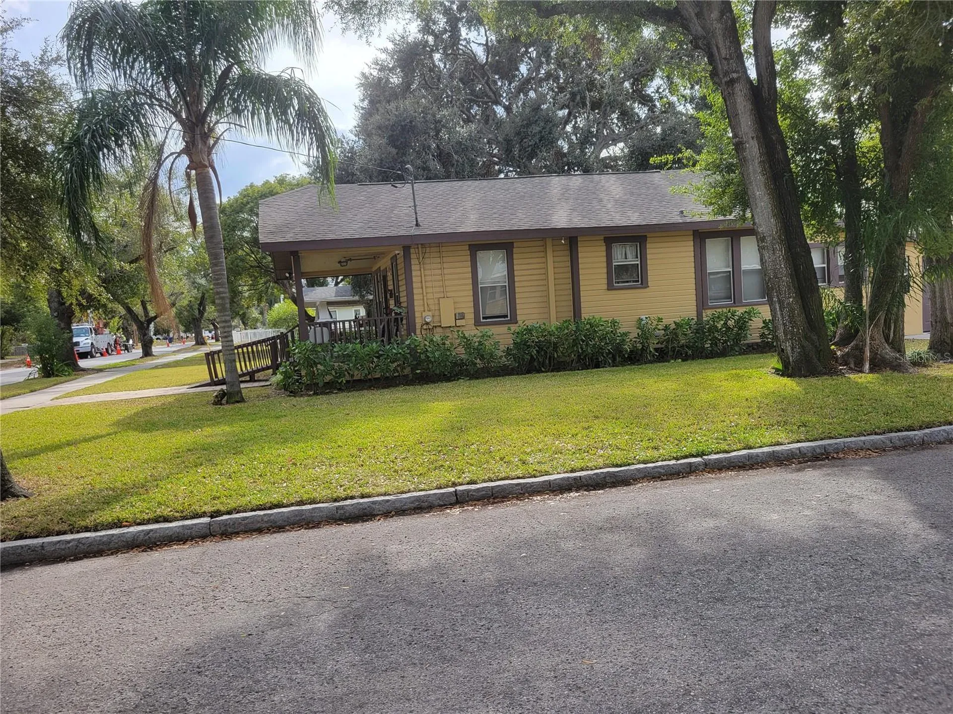 6804 N Central Avenue Tampa FL 33604