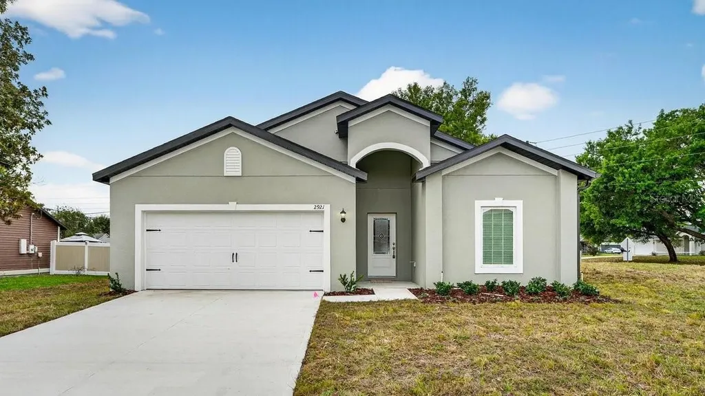 2921 Garret Street Deltona FL 32738