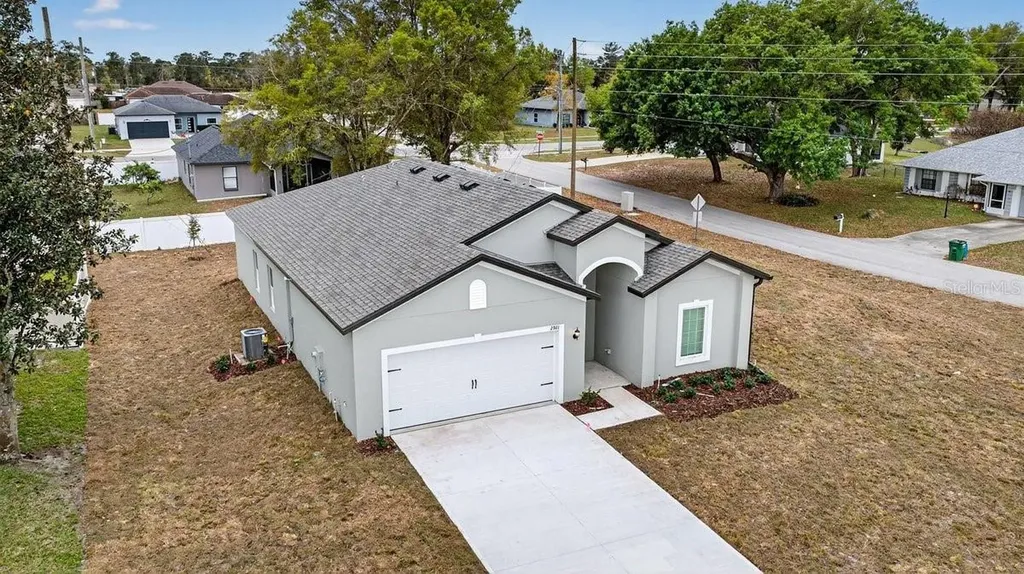 2921 Garret Street Deltona FL 32738