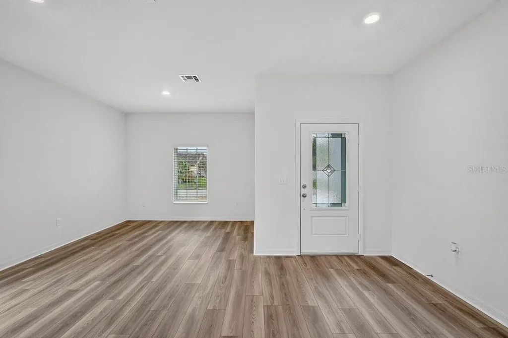 2921 Garret Street Deltona FL 32738