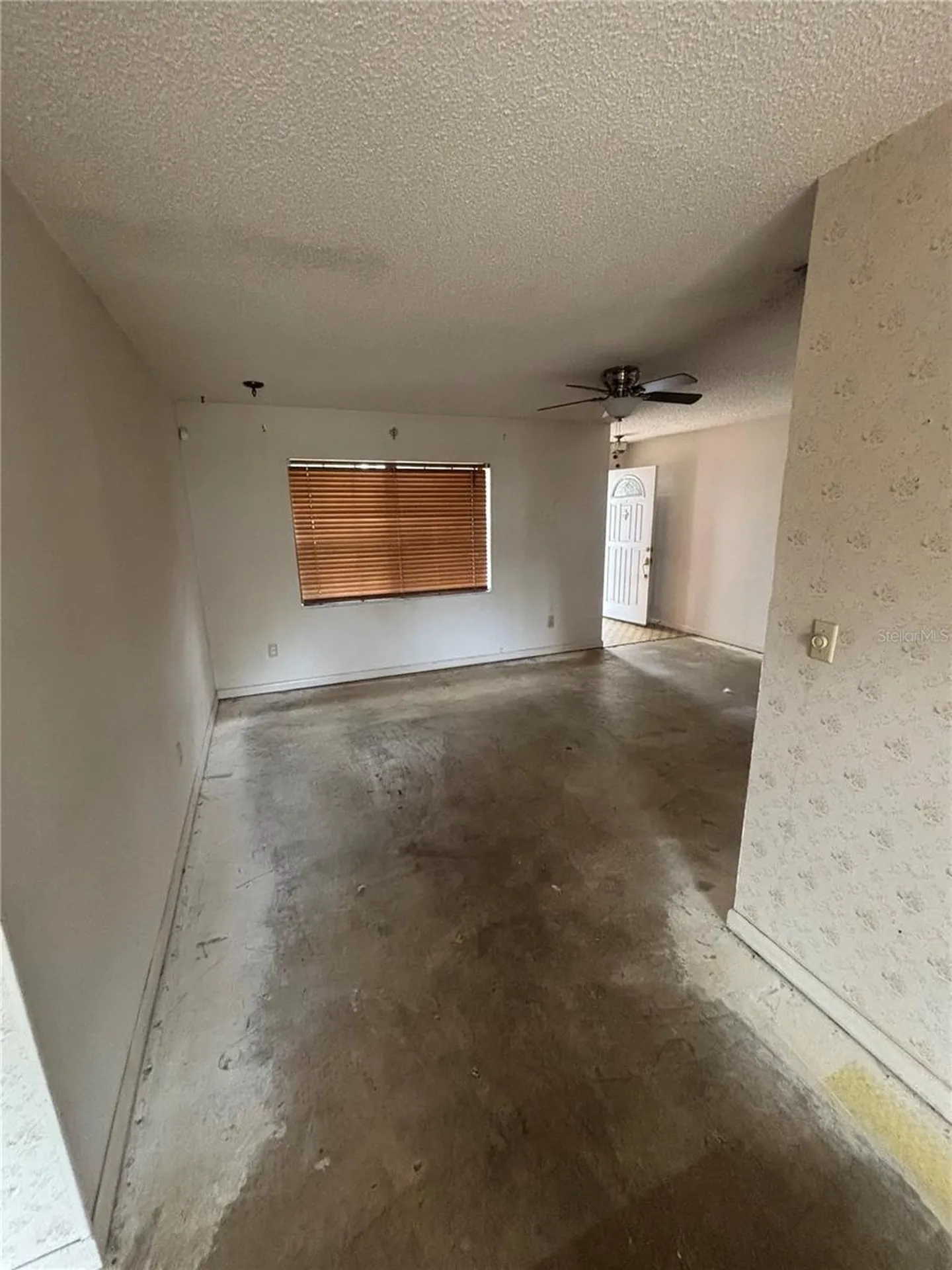 612 Rodney Drive Altamonte Springs FL 32701