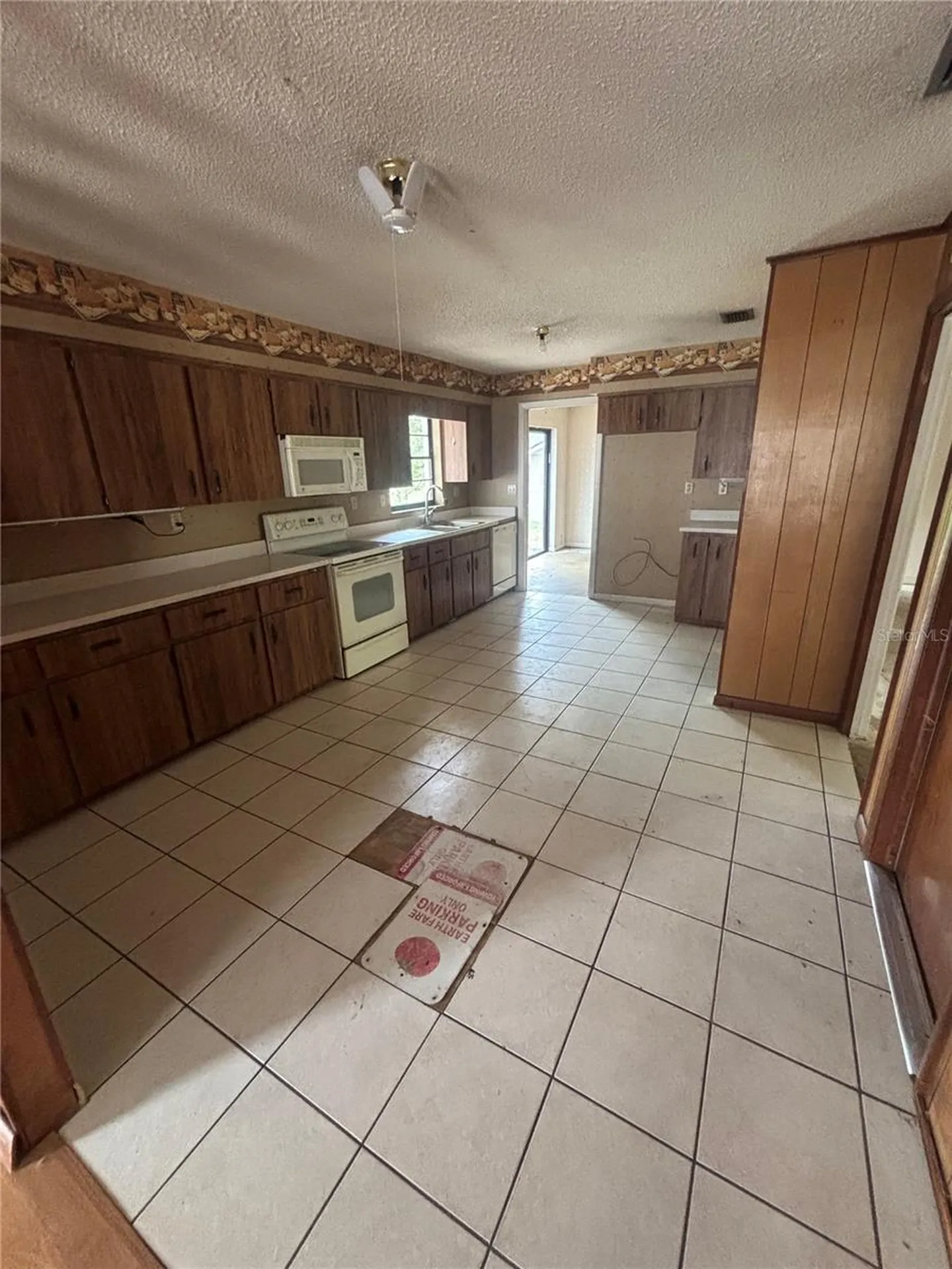 612 Rodney Drive Altamonte Springs FL 32701
