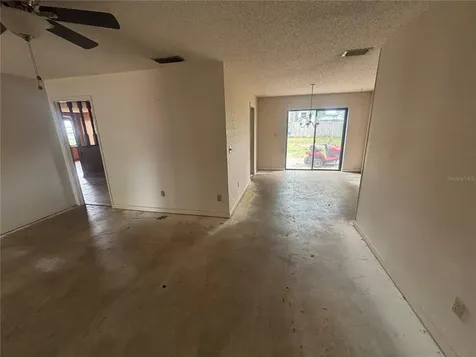 612 Rodney Drive Altamonte Springs FL 32701
