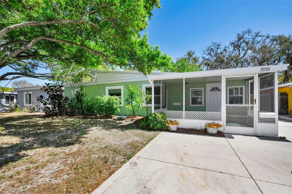 5901 10th Street N St Petersburg FL 33703
