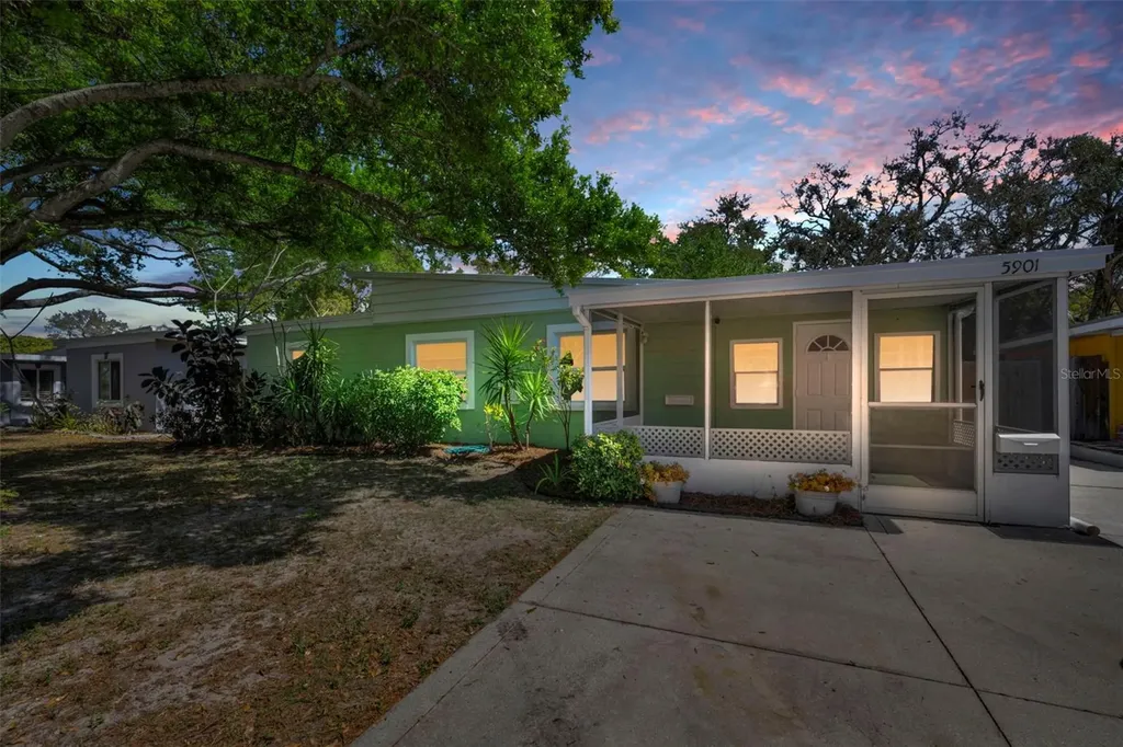 5901 10th Street N St Petersburg FL 33703