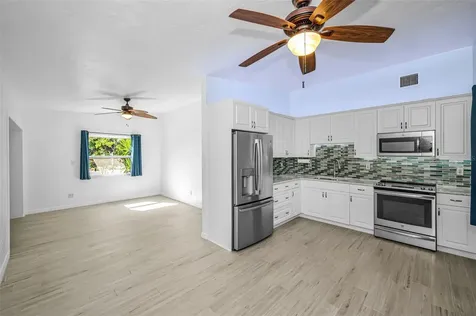 5901 10th Street N St Petersburg FL 33703