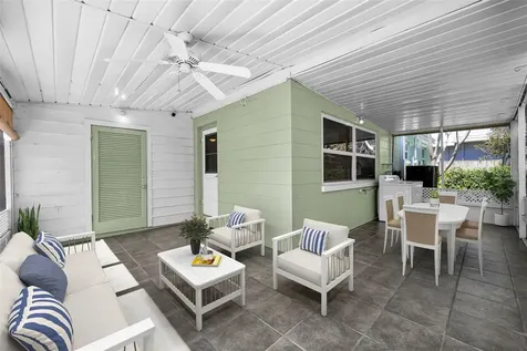 5901 10th Street N St Petersburg FL 33703
