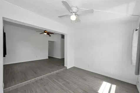 5901 10th Street N St Petersburg FL 33703