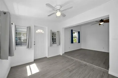 5901 10th Street N St Petersburg FL 33703