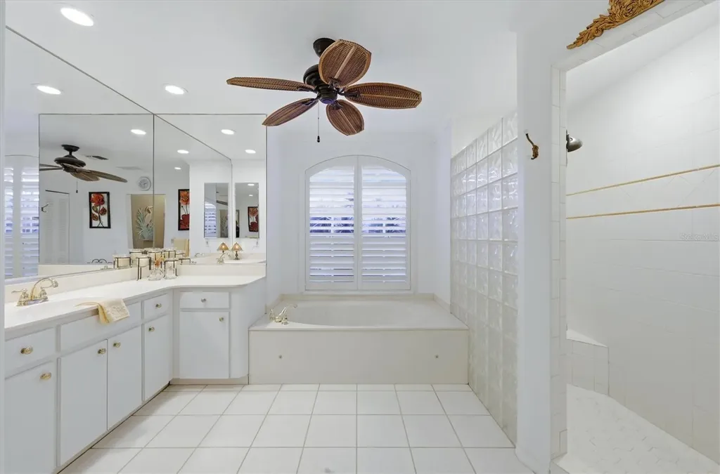 490 Pine Lily Way Venice FL 34293