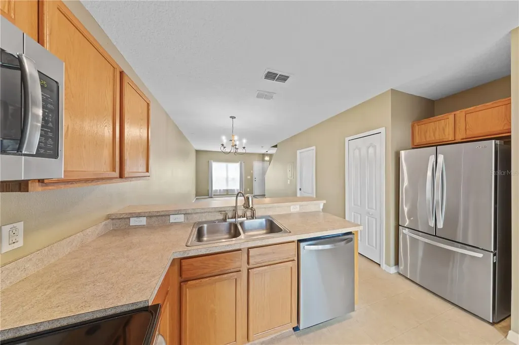 122 Wilton Circle Sanford FL 32773
