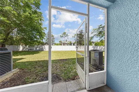 122 Wilton Circle Sanford FL 32773