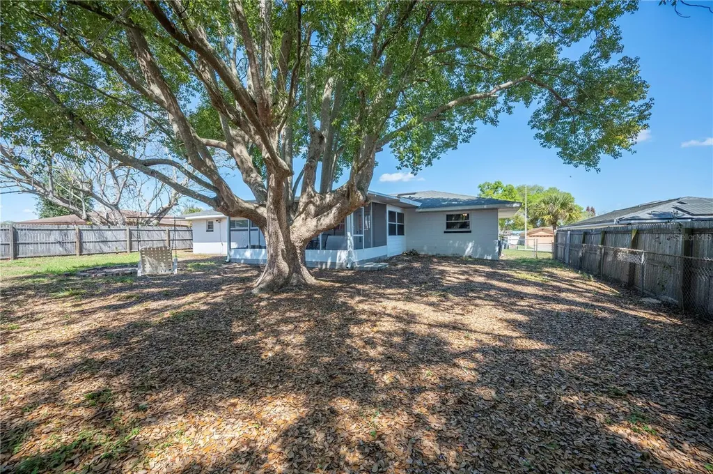 635 Hillside Circle Lake Alfred FL 33850