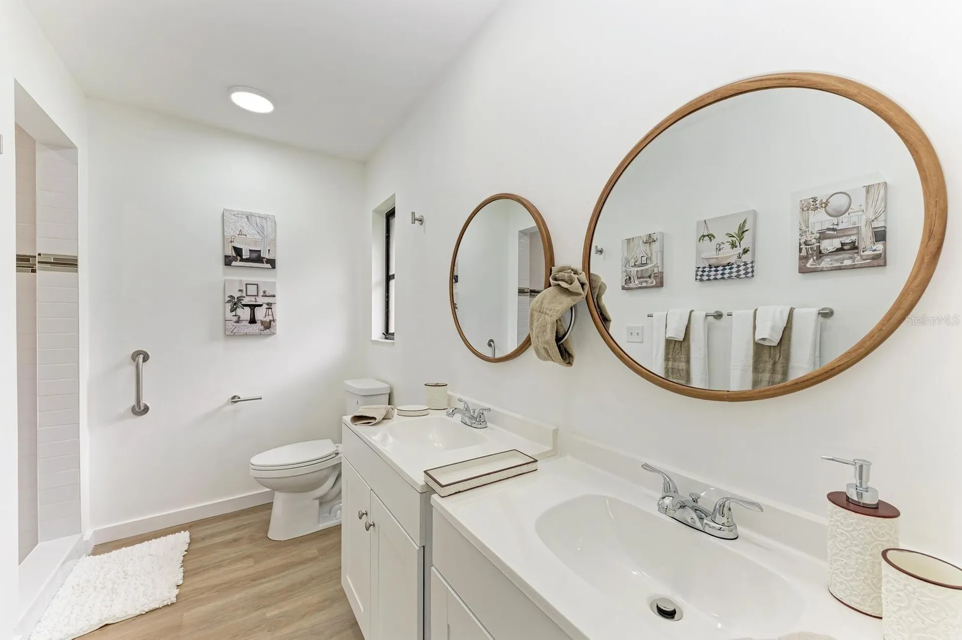 3316 Vivienda Boulevard Bradenton FL 34207