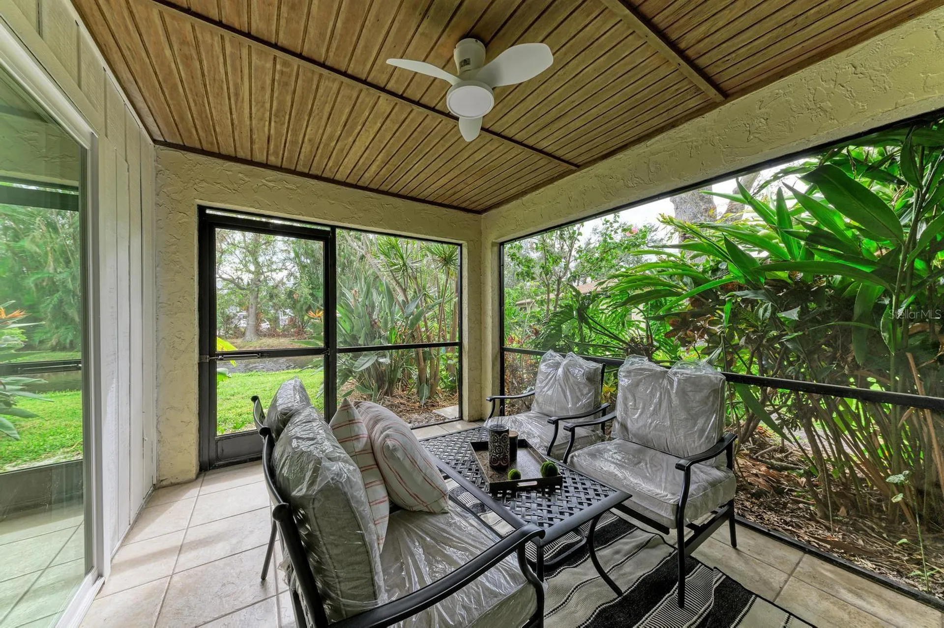 3316 Vivienda Boulevard Bradenton FL 34207
