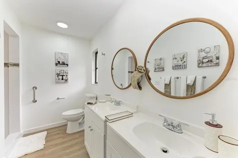 3316 Vivienda Boulevard Bradenton FL 34207