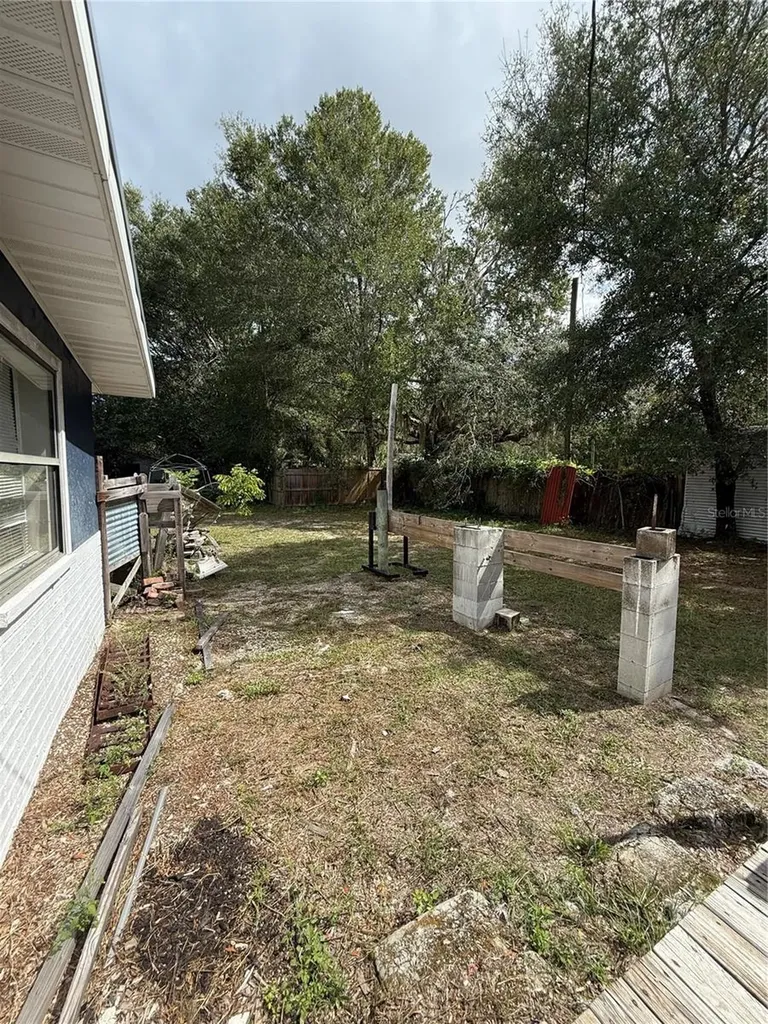 452 NE 13th Terrace Crystal River FL 34428