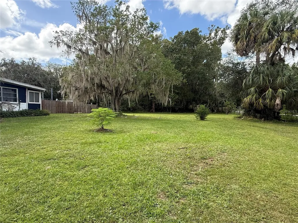 452 NE 13th Terrace Crystal River FL 34428