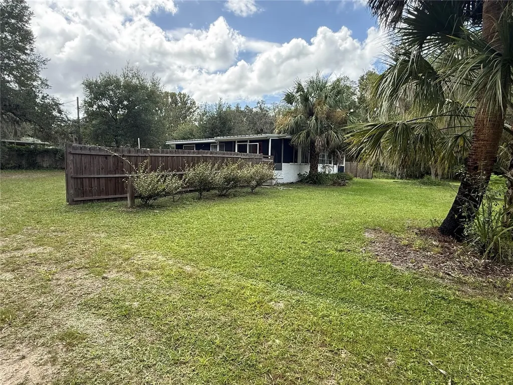 452 NE 13th Terrace Crystal River FL 34428