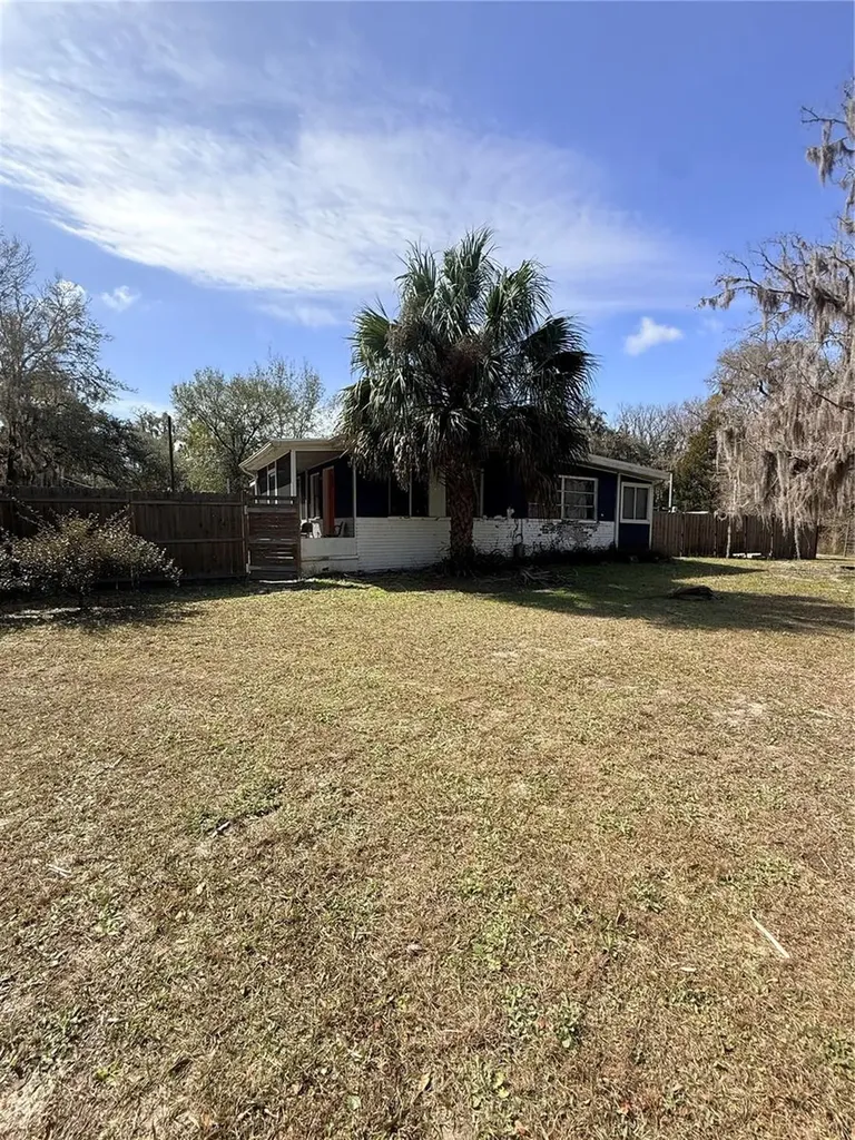 452 NE 13th Terrace Crystal River FL 34428