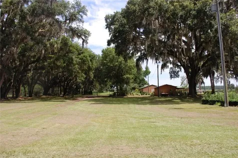 18811 SE 243rd Street Hawthorne FL 32640