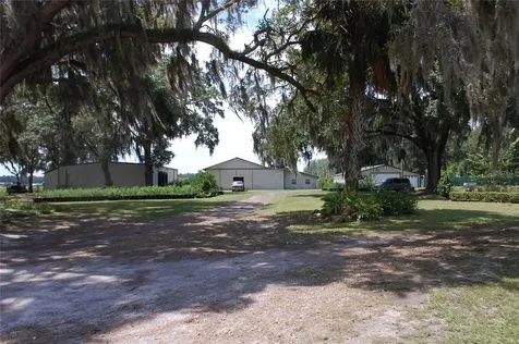 18811 SE 243rd Street Hawthorne FL 32640