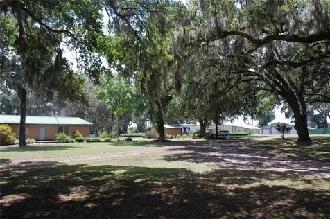 18811 SE 243rd Street Hawthorne FL 32640