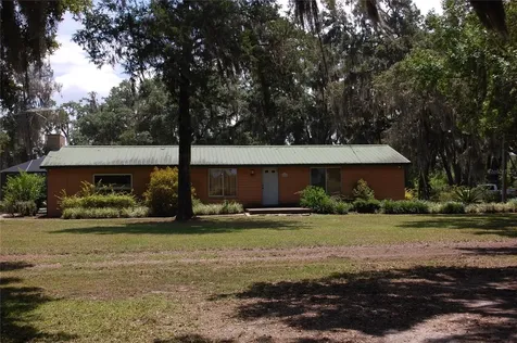 18811 SE 243rd Street Hawthorne FL 32640