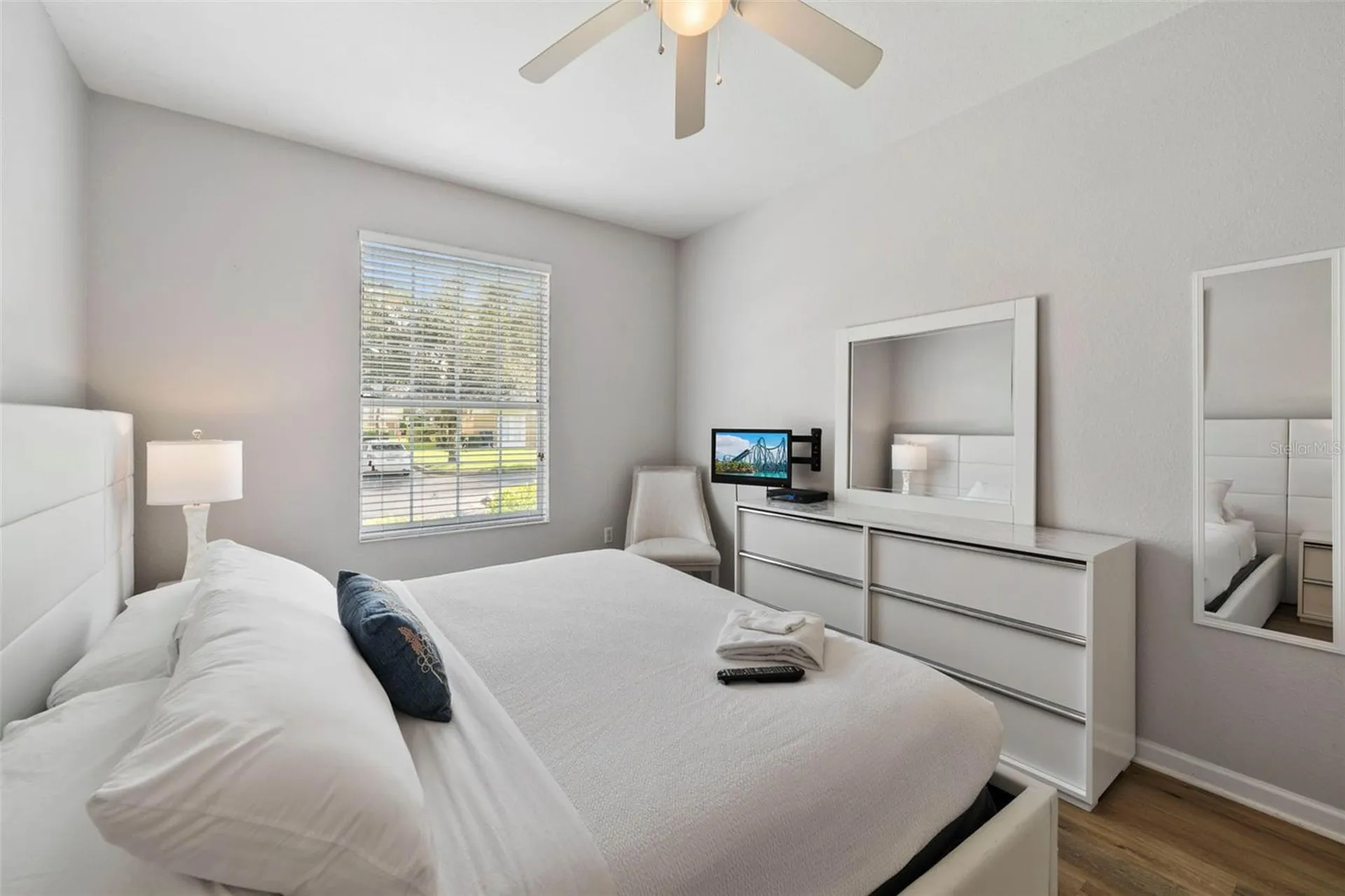 4802 Cayview Avenue Orlando FL 32819