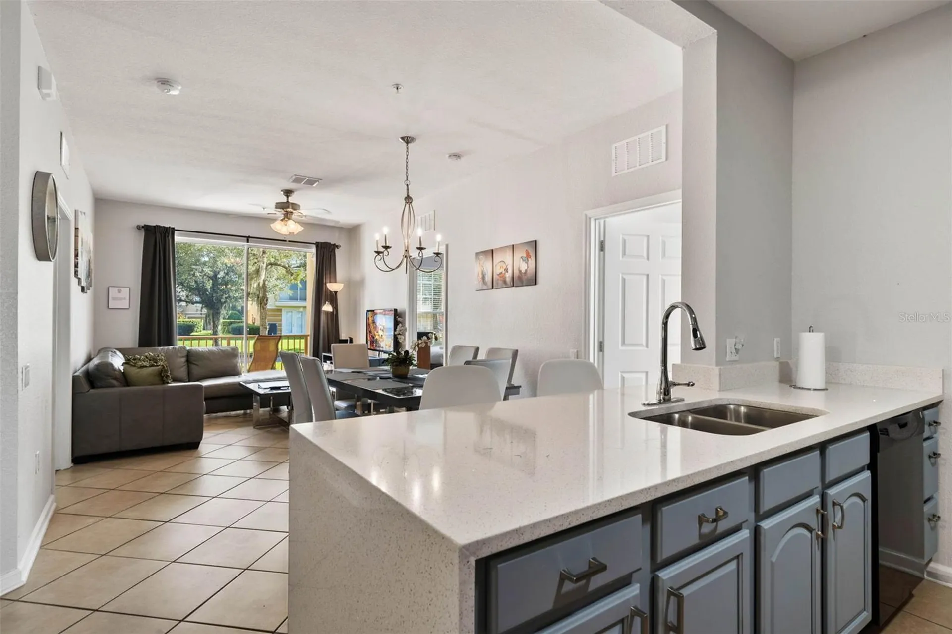 4802 Cayview Avenue Orlando FL 32819