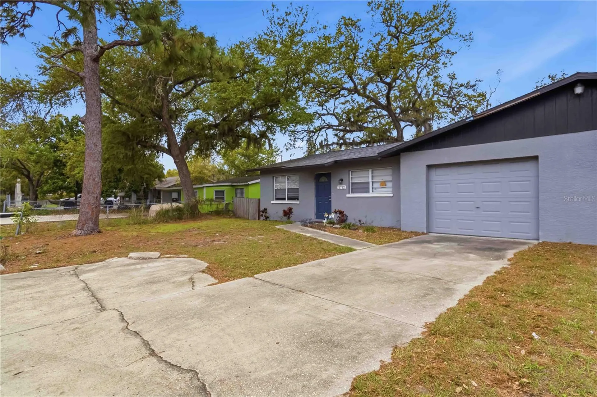 2710 5th Street E Bradenton FL 34208