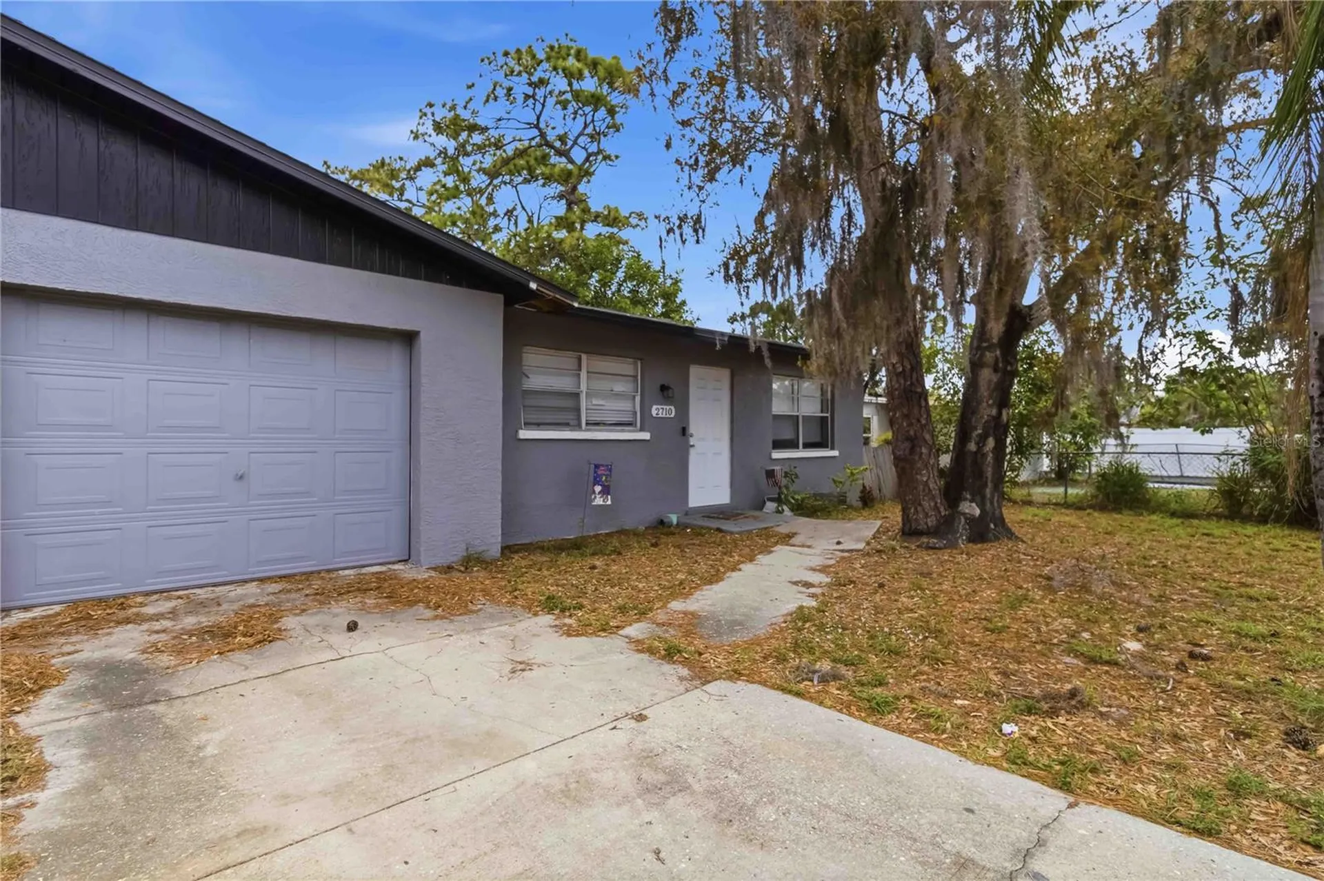 2710 5th Street E Bradenton FL 34208