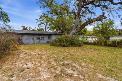 2710 5th Street E Bradenton FL 34208