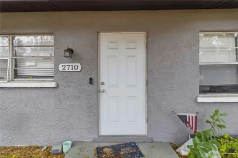 2710 5th Street E Bradenton FL 34208